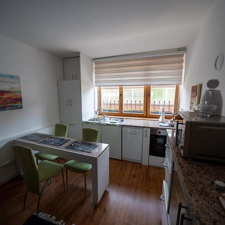 Apartman Daris SJJ Exteriör bild