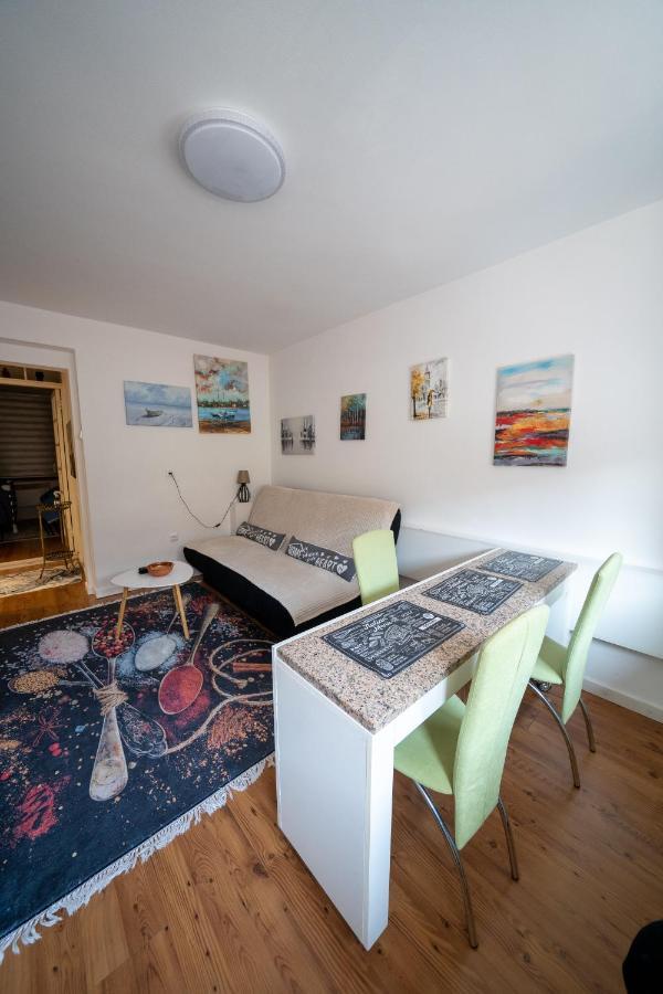 Apartman Daris SJJ Exteriör bild